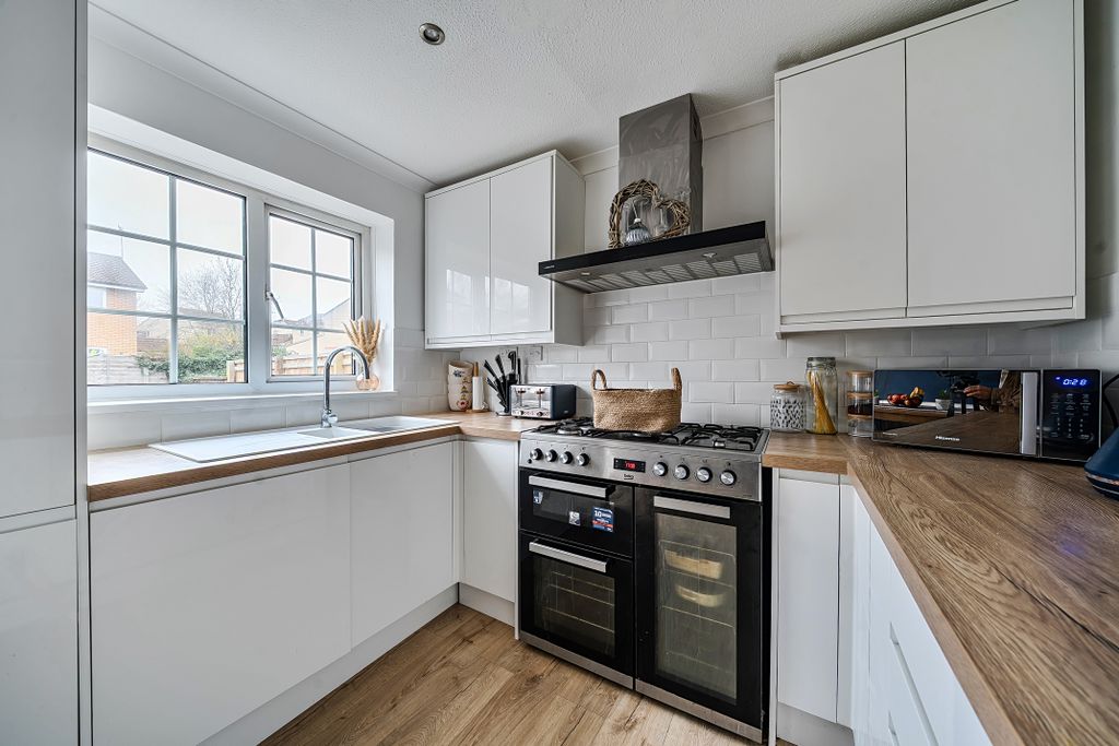 Property photo 2 of 21 1416185126995d9401Aada