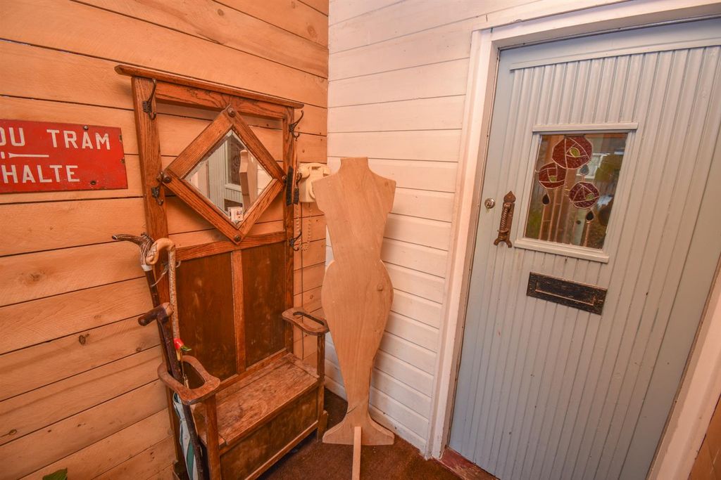 Property photo 2 of 33 Dsc_0088-2.Jpg