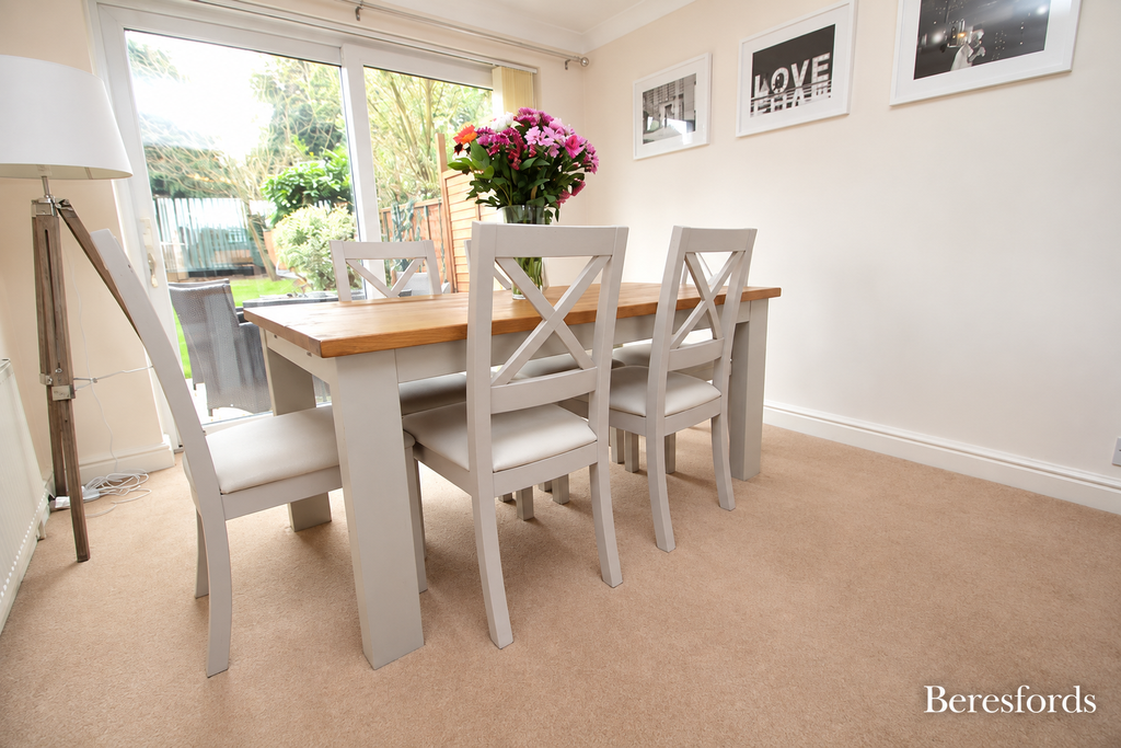 Property photo 3 of 9 Dining Room