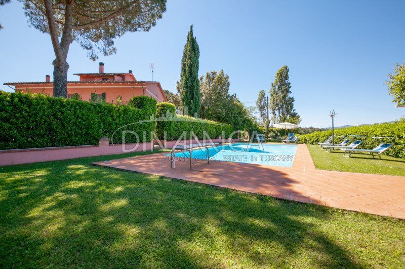 Property photo 3 of 70