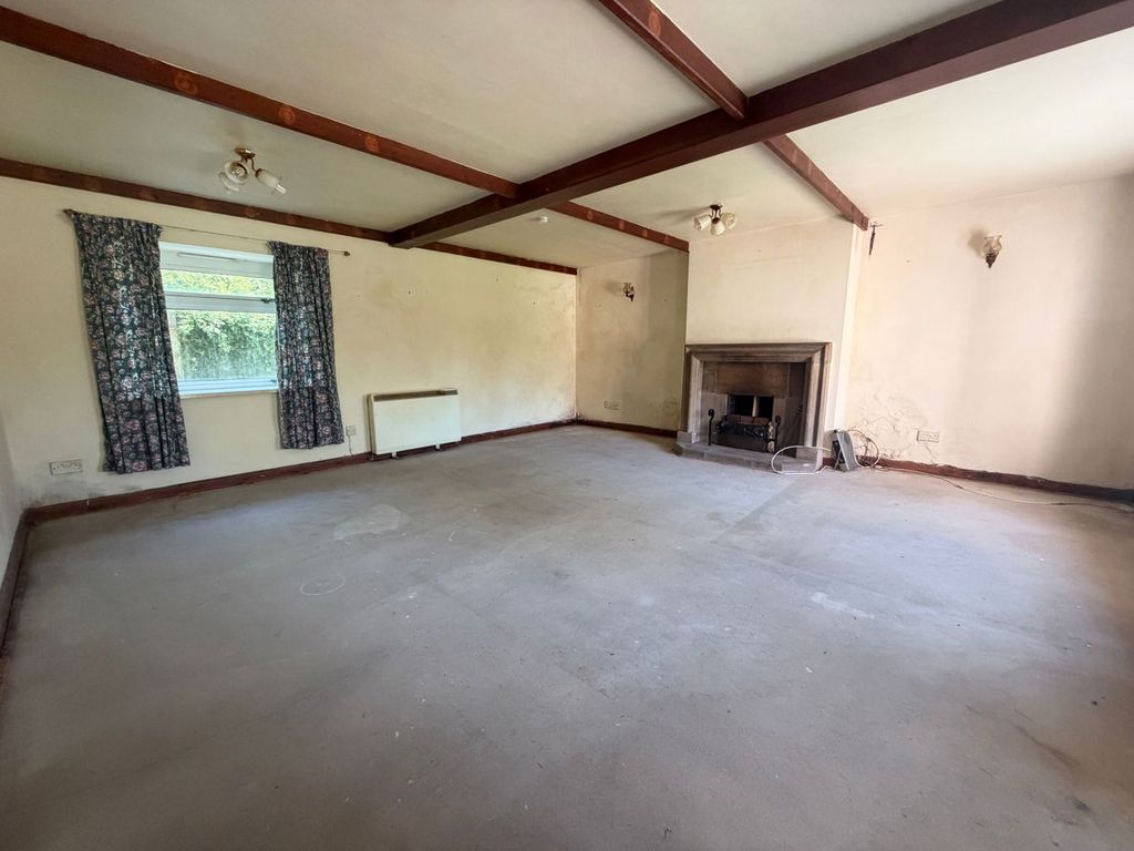 Property photo 3 of 10 Photograph