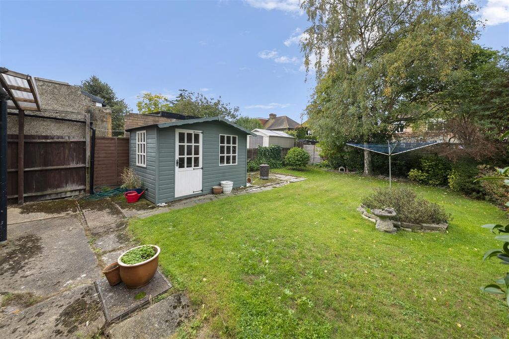 Property photo 3 of 14