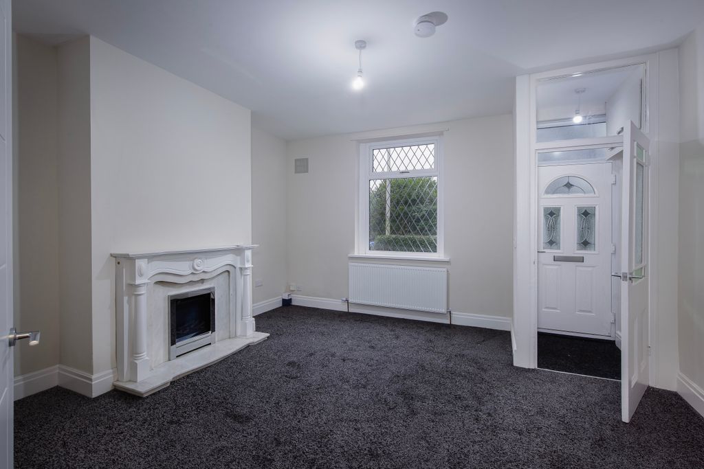 Property photo 2 of 9 1-5Laundry (1 Of 9)