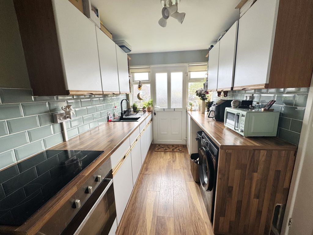 Property photo 3 of 18 Img_4388