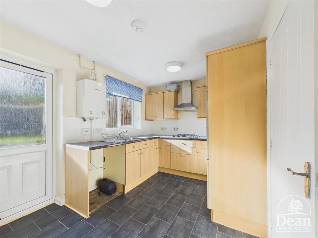 Property photo 3 of 14
