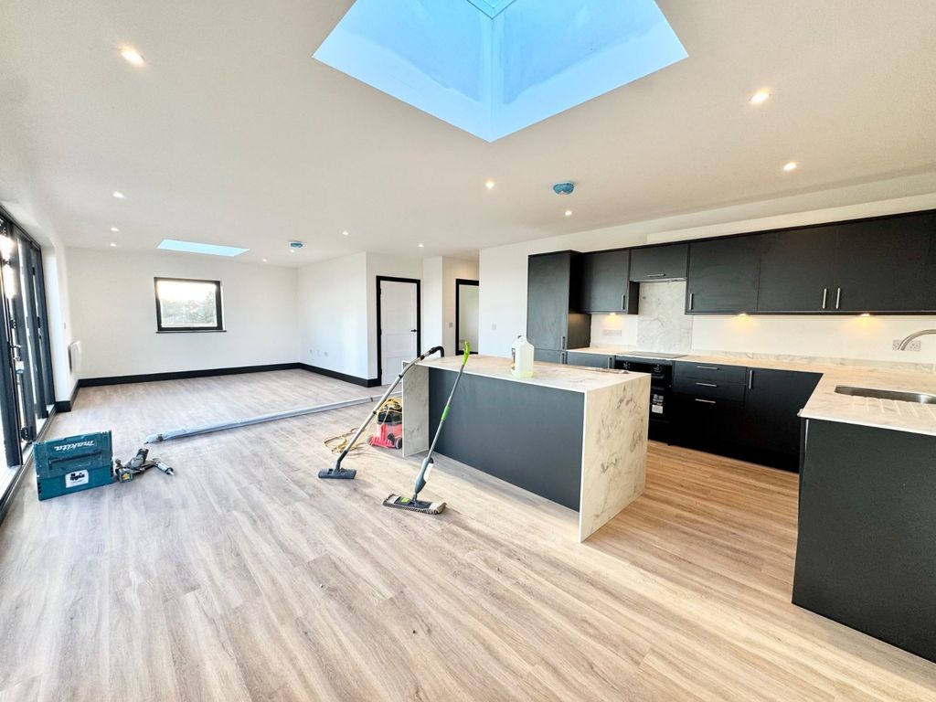 Property photo 1 of 10 Picture 1