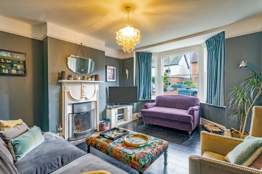 Property photo 3 of 16 Sitting Room