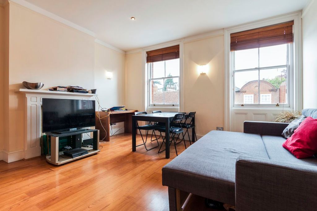 Property photo 1 of 7 14326305-10c7-4952-9