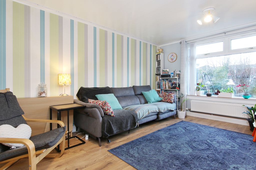 Property photo 3 of 21 Property Image 3