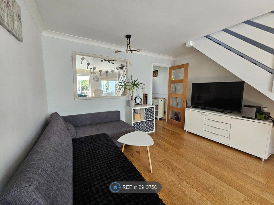 Property photo 3 of 22