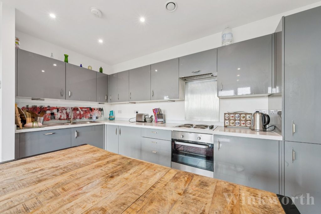 Property photo 3 of 12 Picture No. 01