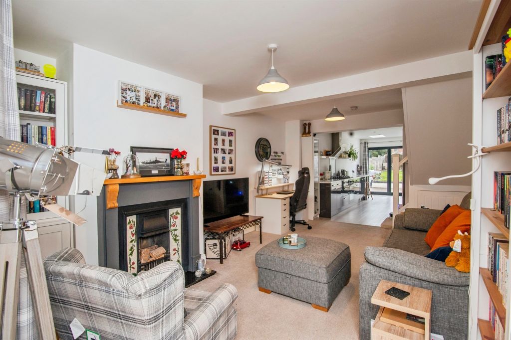 Property photo 2 of 14