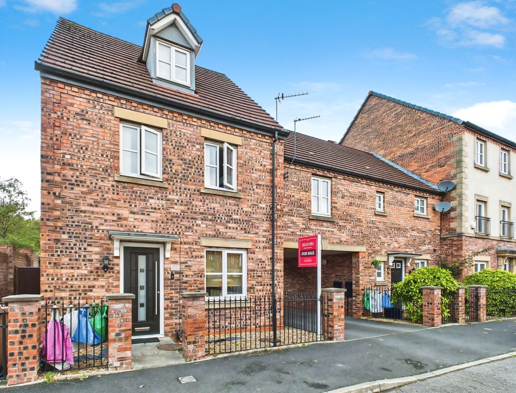 Property photo 1 of 24