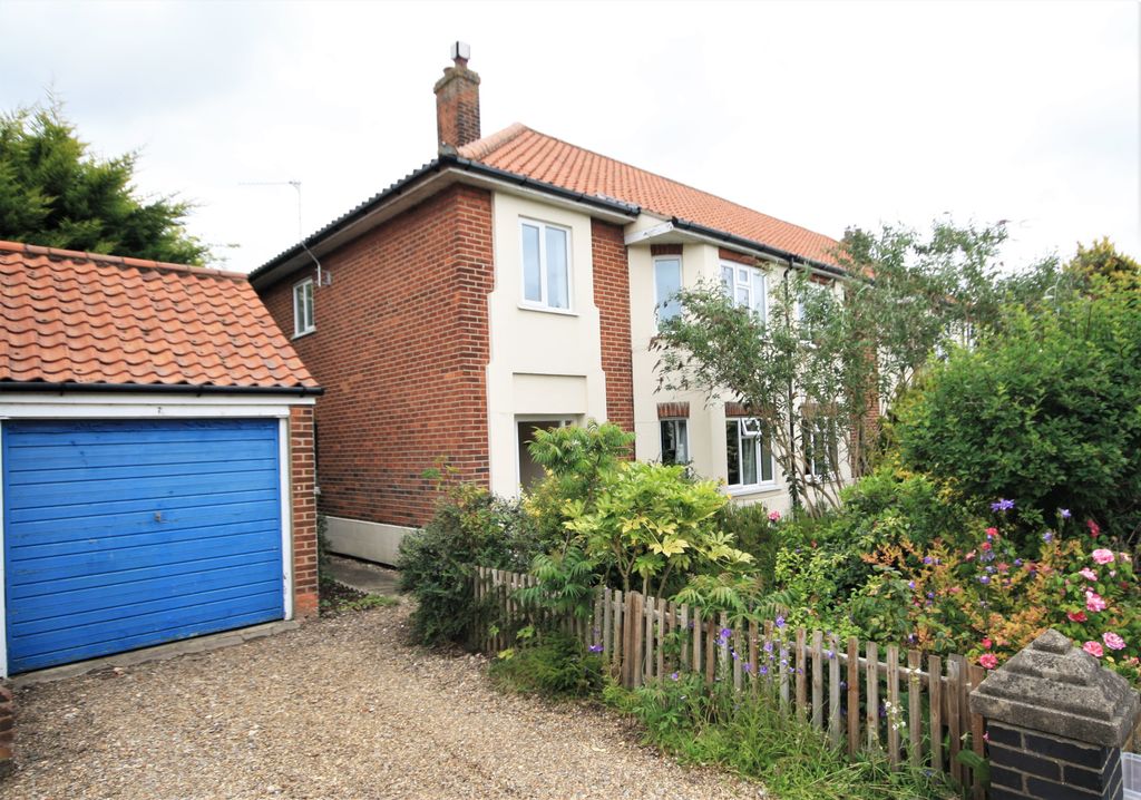 Property photo 1 of 8 Img_3724