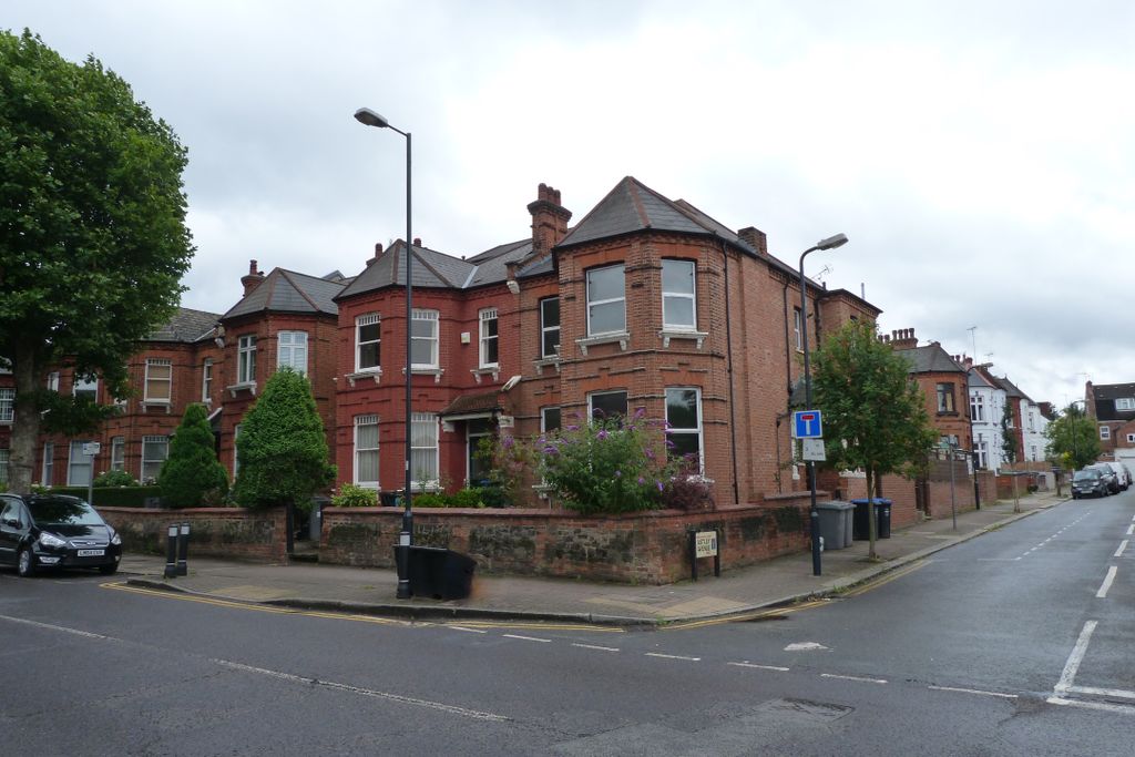 Property photo 1 of 7