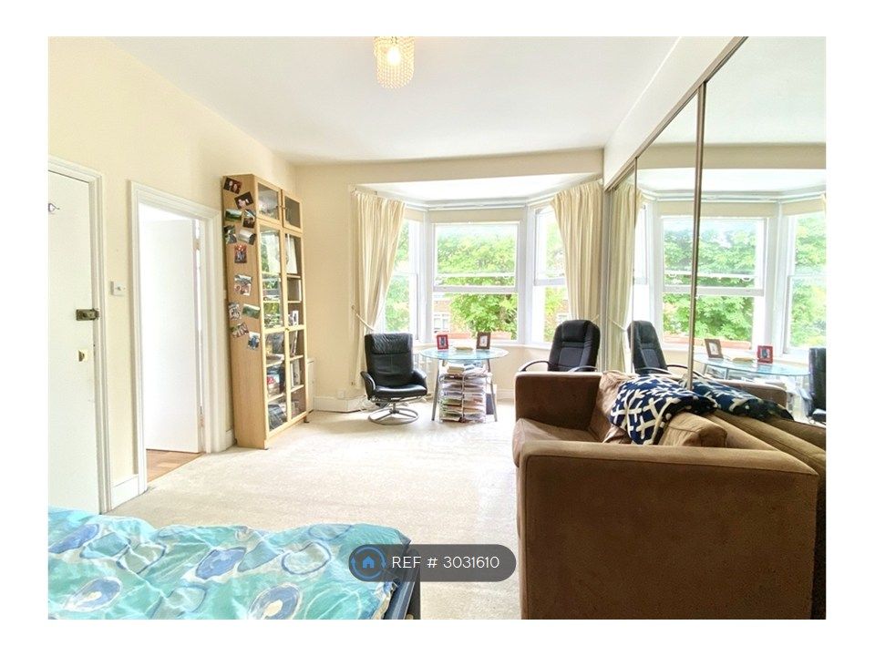 Property photo 2 of 4
