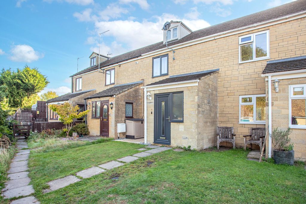 Property photo 1 of 13