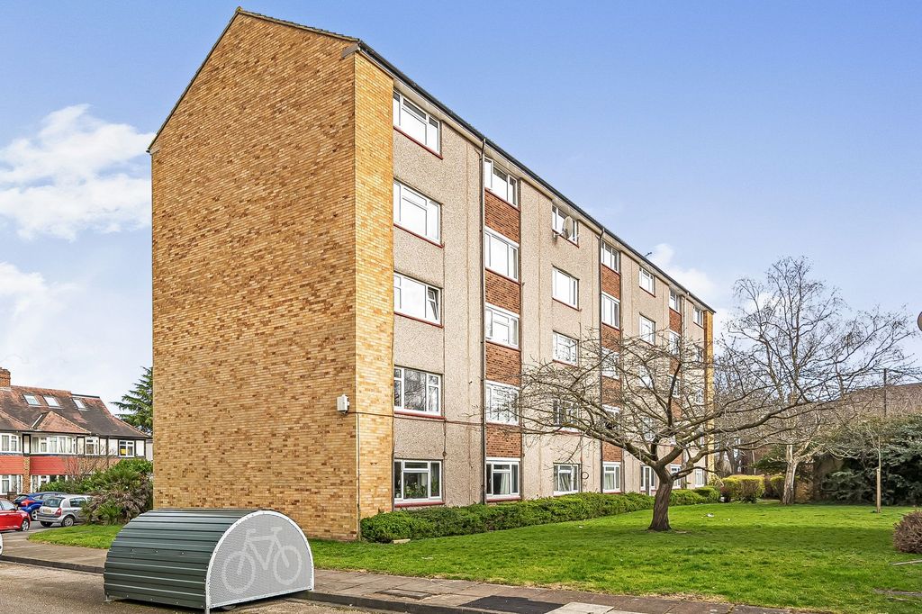 Property photo 1 of 15