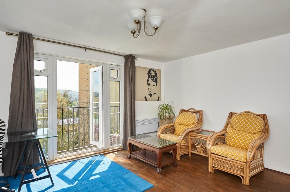 Property photo 2 of 14 55 Saffron Court-2.Jpg