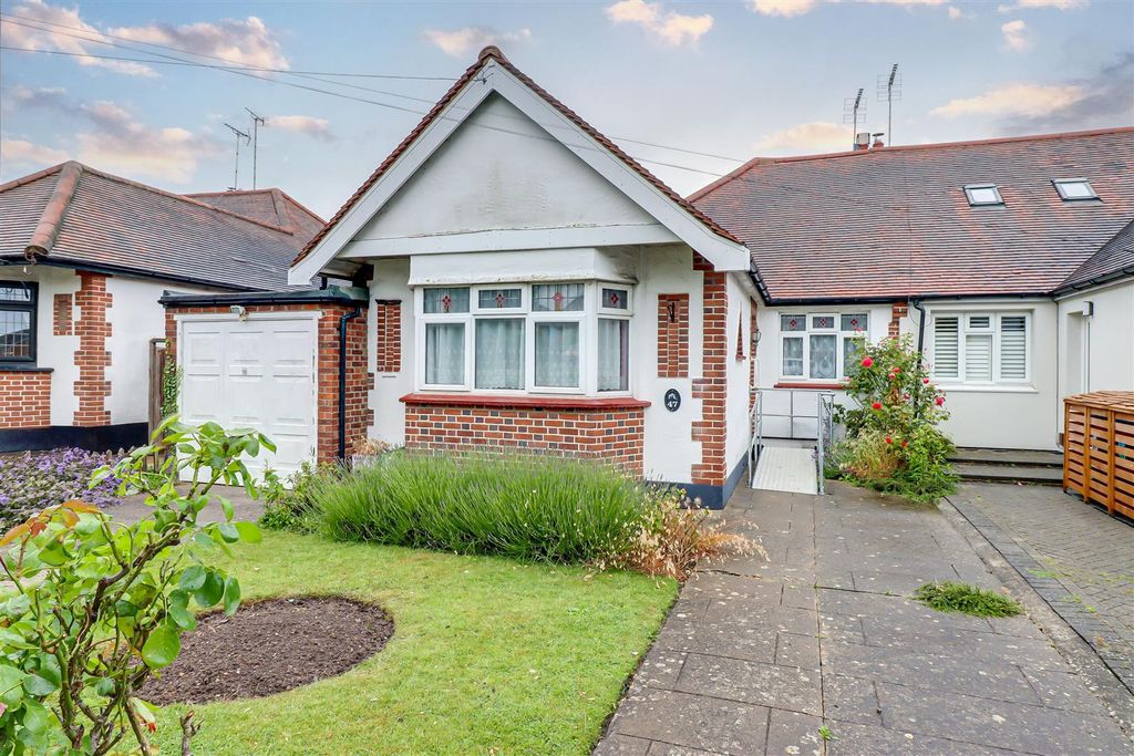 Property photo 1 of 18