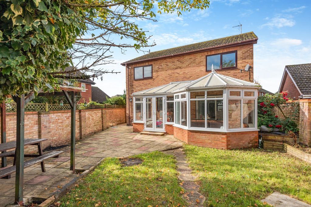 Property photo 3 of 16