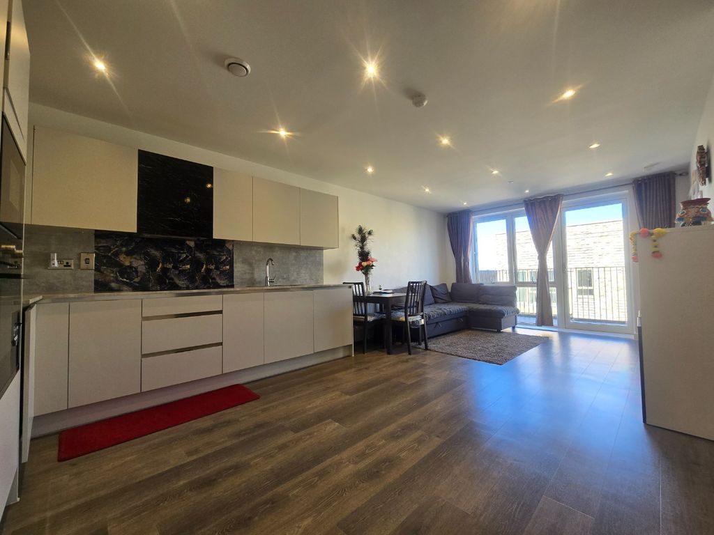 Property photo 2 of 6 4139364