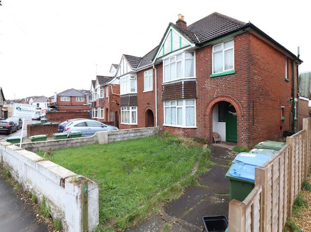 Property photo 1 of 8