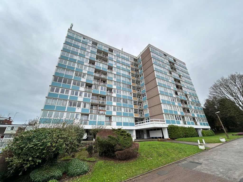 Property photo 1 of 12