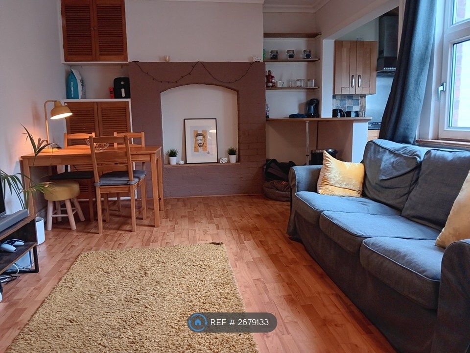 Property photo 1 of 11 Lounge