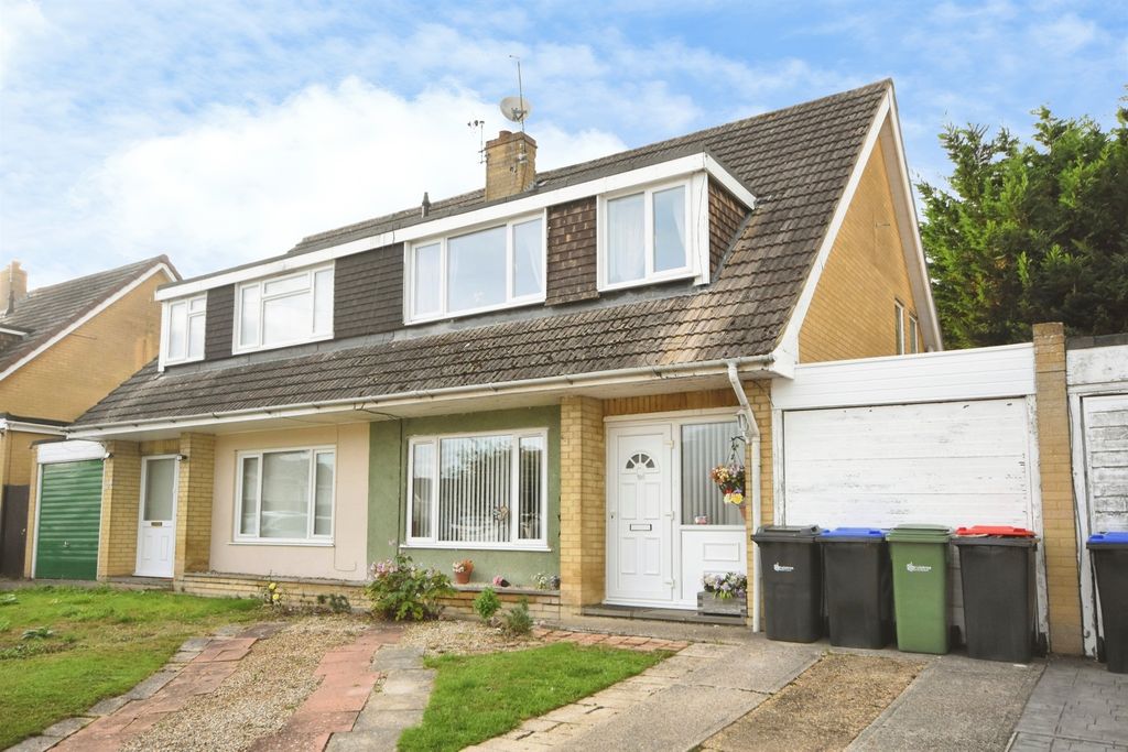 Property photo 1 of 18