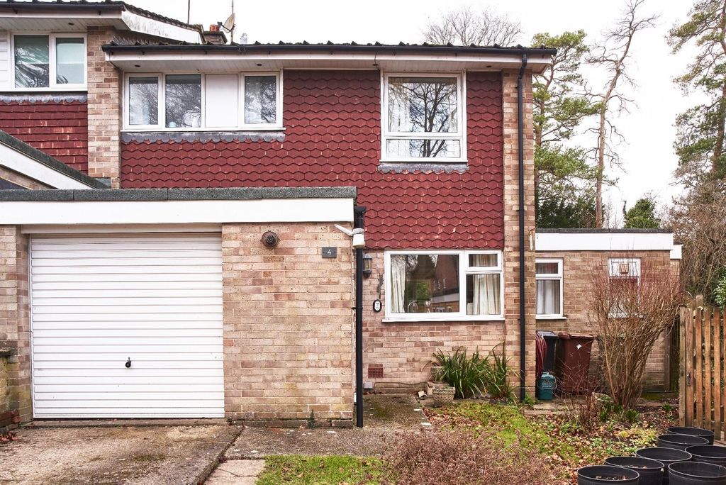 Property photo 2 of 15 Mountfield