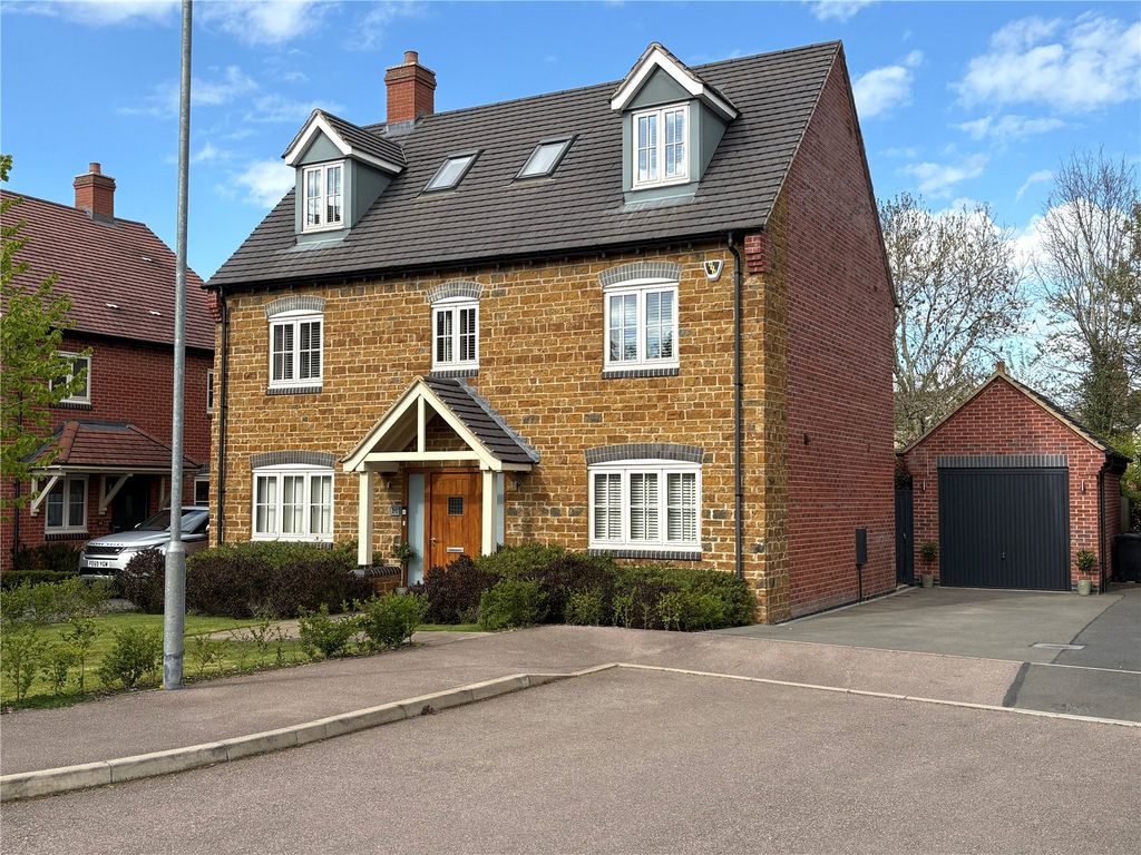 Property photo 1 of 32 Picture No. 45