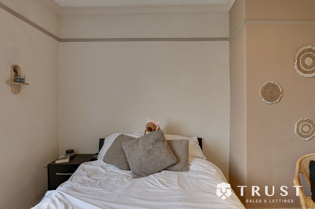 Additional image 9 of 2 bed terraced house for saleBower Lane, Dewsbury WF13