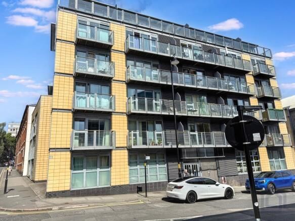 Property photo 1 of 6