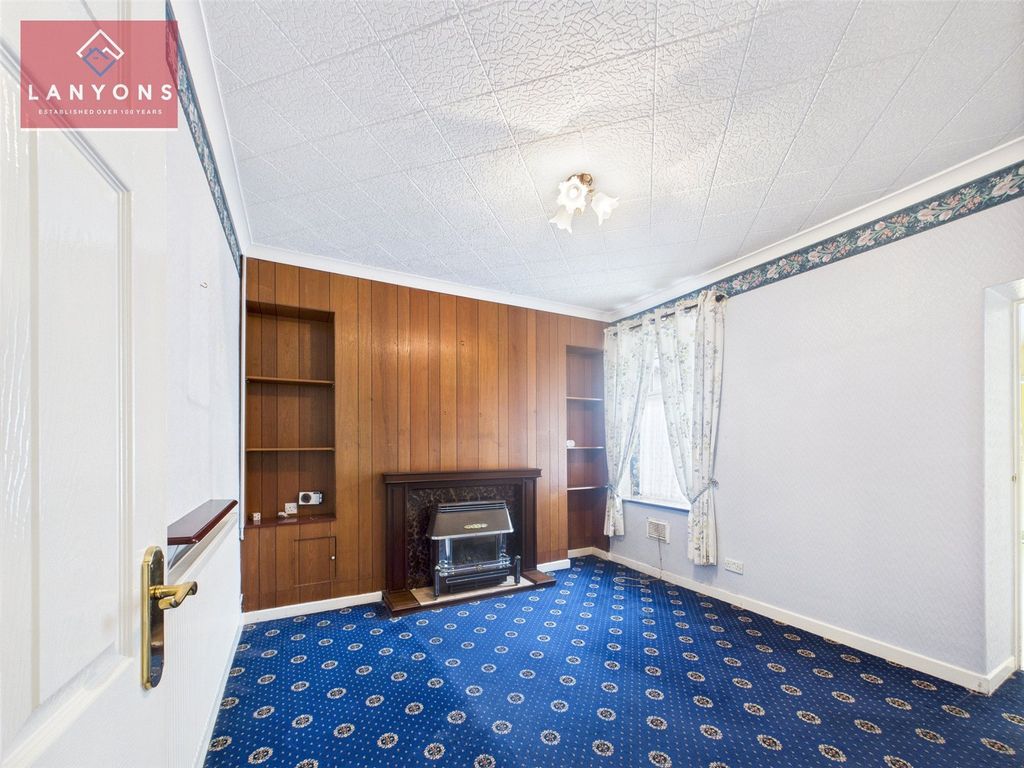 Property photo 3 of 15 Picture No. 17