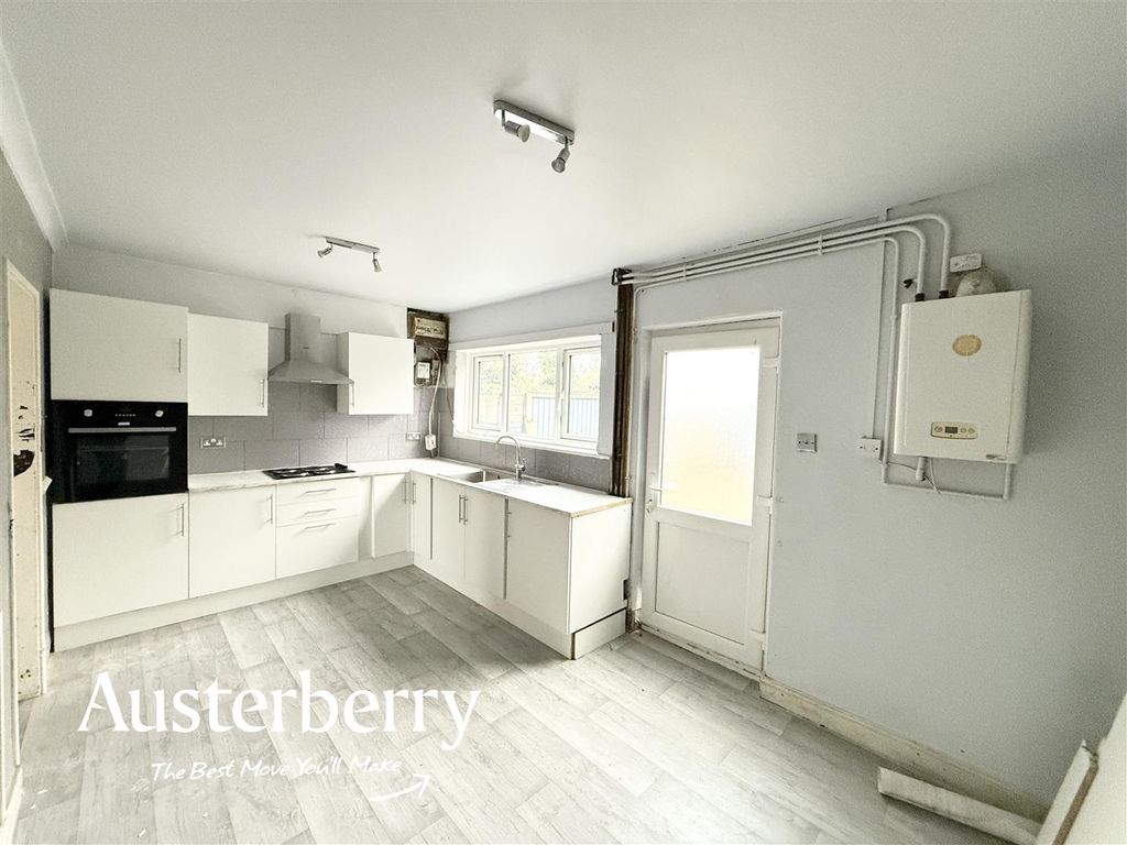 Property photo 2 of 12 Img_2317.Jpg