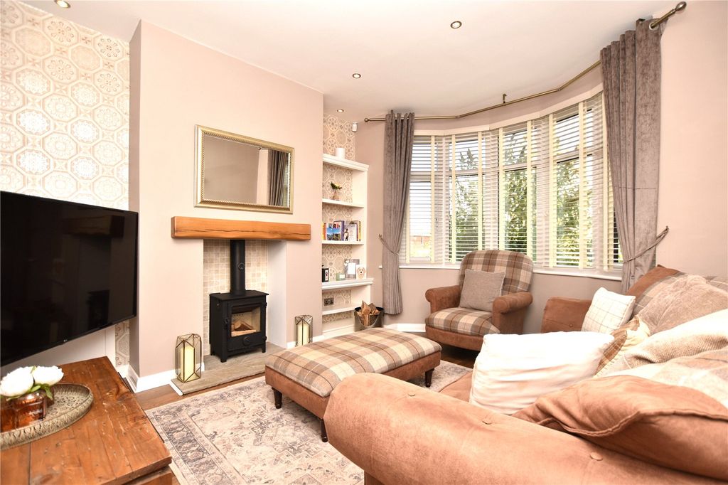 Property photo 2 of 18 Picture No. 07
