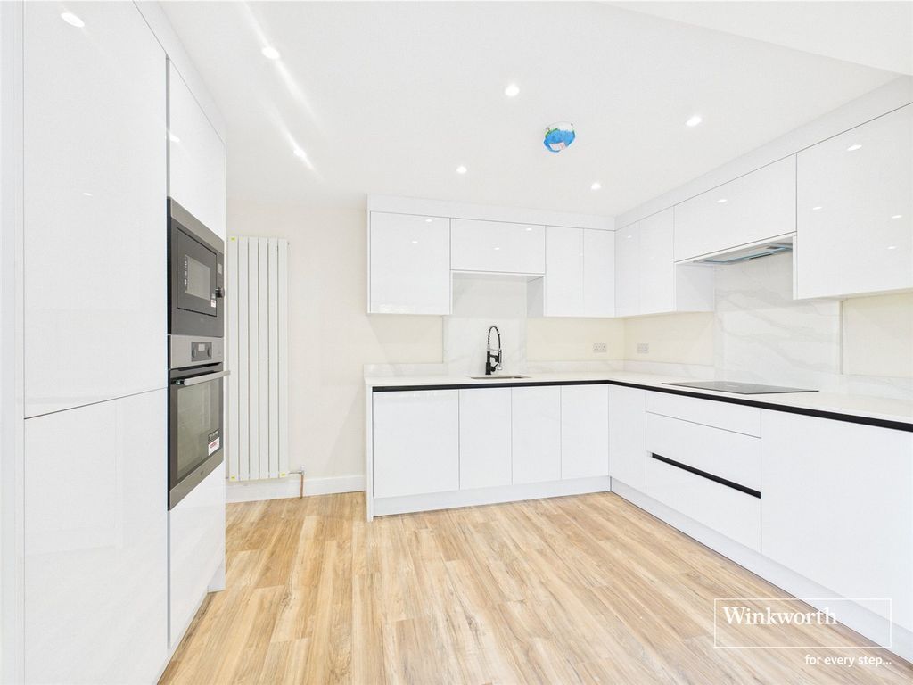 Property photo 3 of 17 Picture No. 05