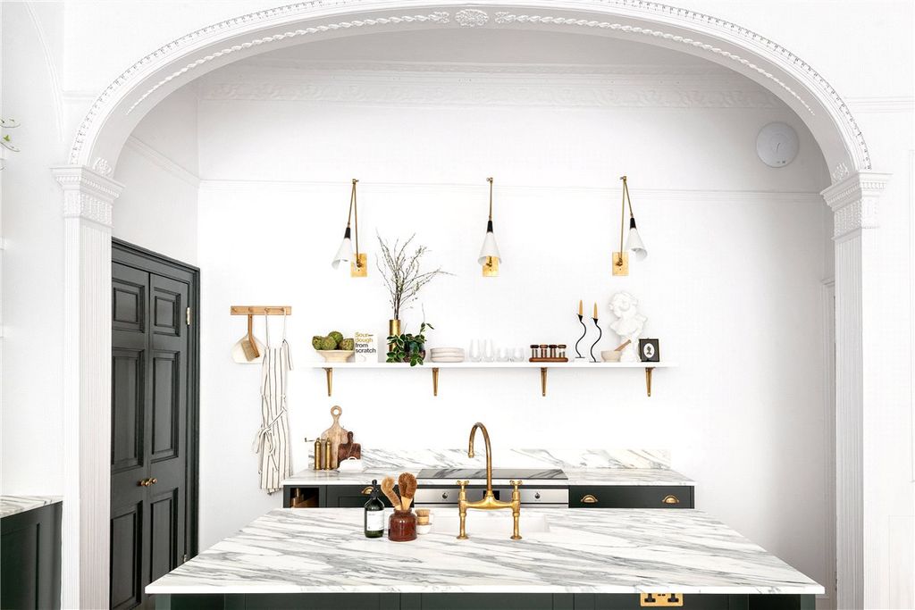 Property photo 3 of 17 Picture No. 18