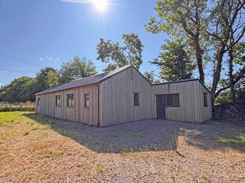 Property photo 1 of 11 Photo 2