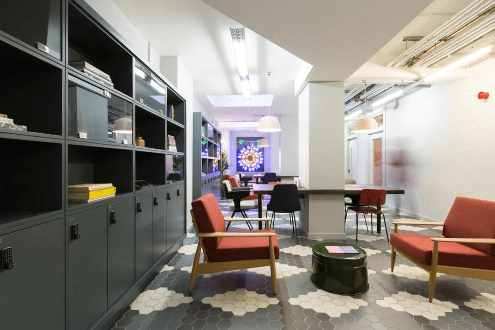 Property photo 1 of 8