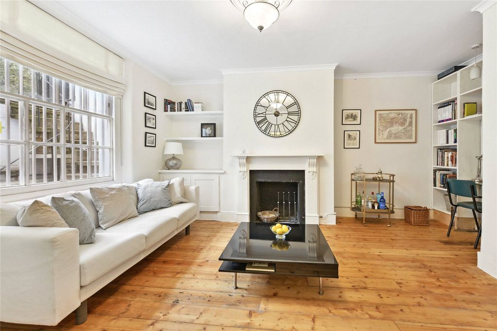 Property photo 3 of 13 Living Area