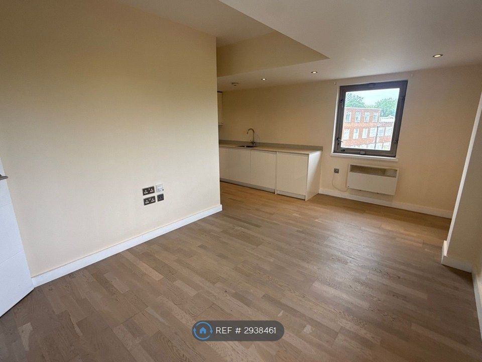 Property photo 2 of 6