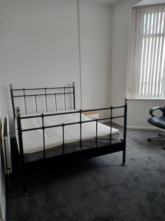 Property photo 2 of 5 Picture No. 04