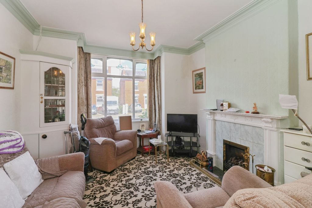 Property photo 2 of 15