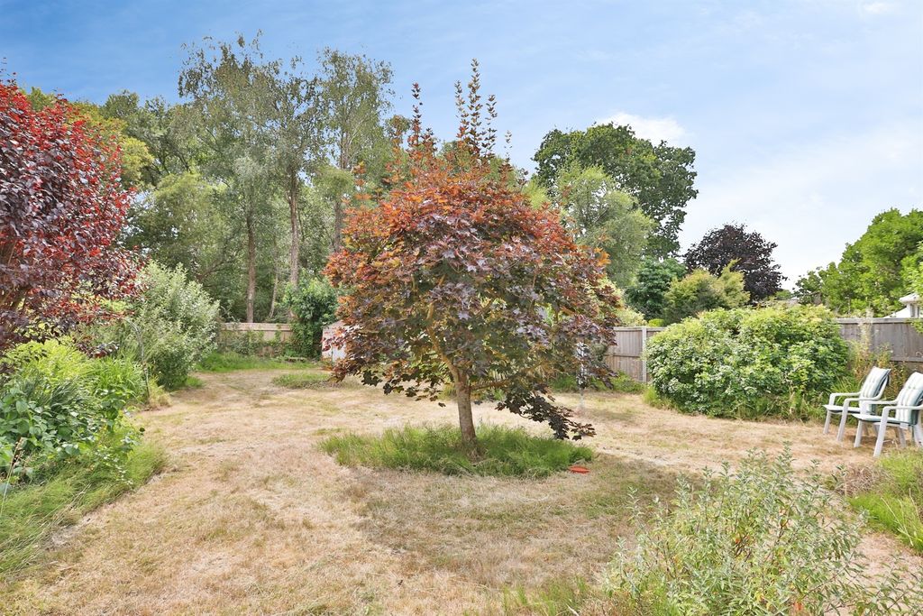 Property photo 2 of 22
