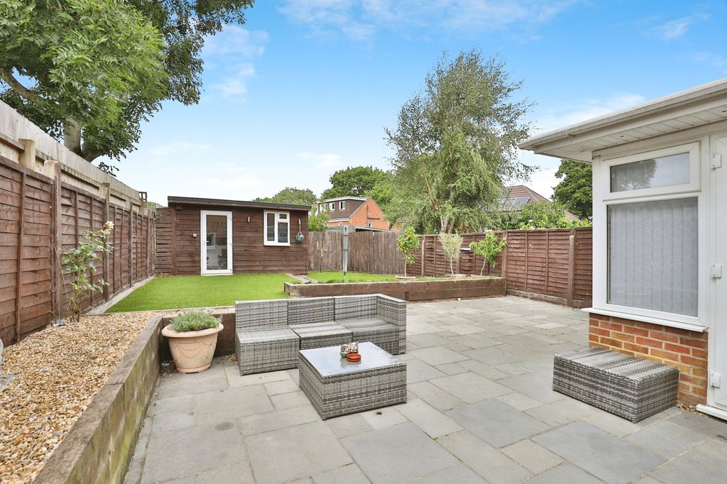 Property photo 2 of 15 Photo