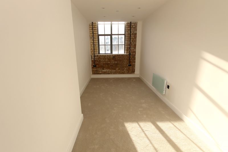 Property photo 3 of 13 Photo 15