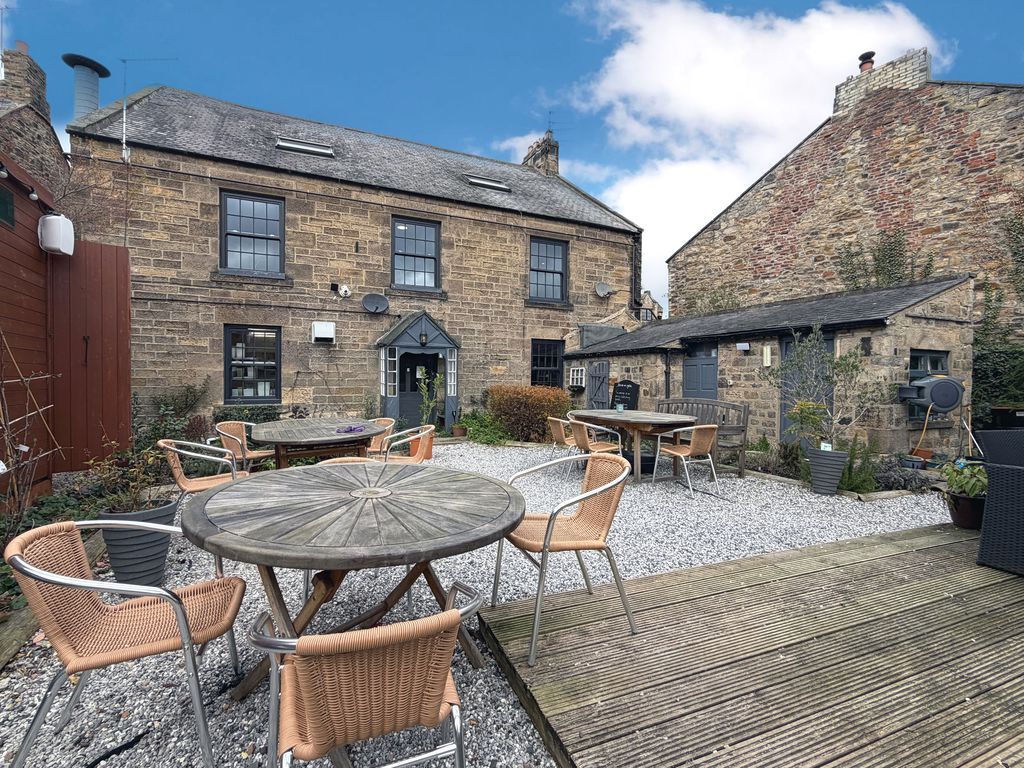 Property photo 2 of 21 Photo 17