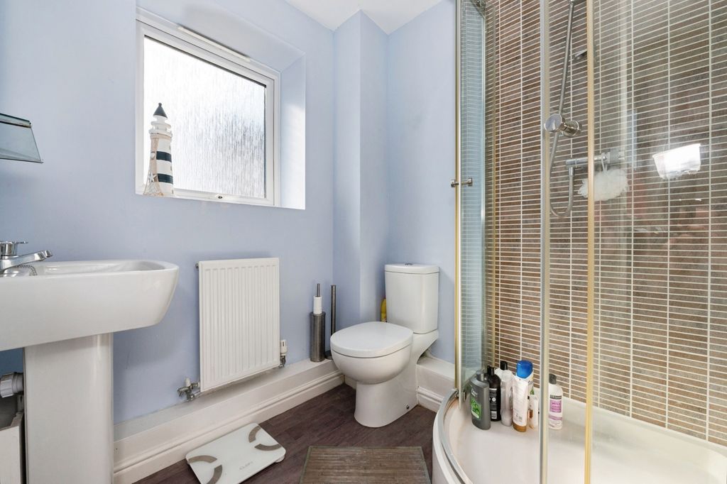 Property photo 3 of 16 Pbox-Img.Jpg